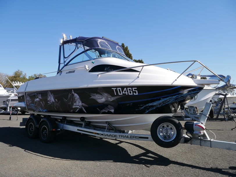 Used Boats - Haines Hunter 630 Breeze