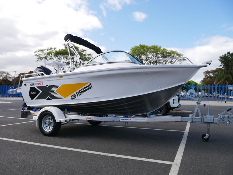 Quintrex 430 Fishabout JV MARINE